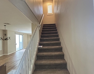 5343 E Holmes Avenue - Photo Thumbnail 10