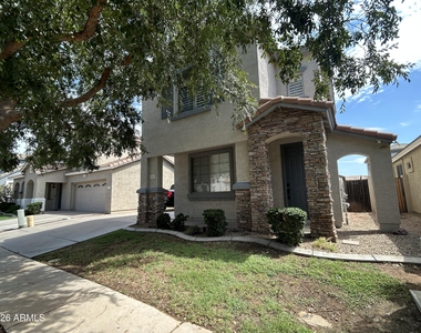 5343 E Holmes Avenue - Photo Thumbnail 29