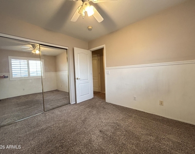 5343 E Holmes Avenue - Photo Thumbnail 19