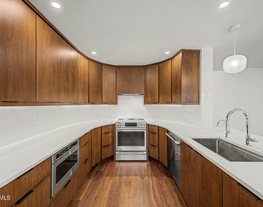 3736 E Montecito Avenue - Photo Thumbnail 20