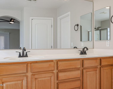 6280 S 251st Drive - Photo Thumbnail 30