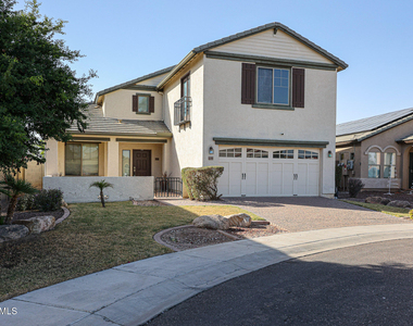 6280 S 251st Drive - Photo Thumbnail 1