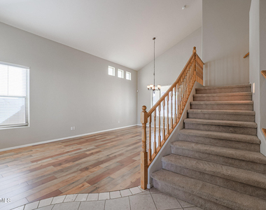 6280 S 251st Drive - Photo Thumbnail 5