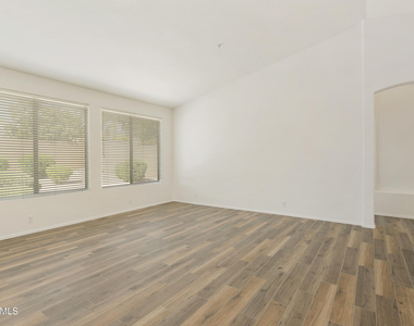 9060 E La Posada Court - Photo Thumbnail 4