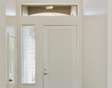 9060 E La Posada Court - Photo Thumbnail 3