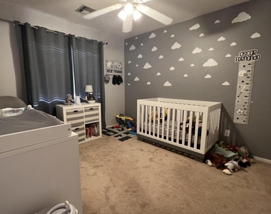 1910 W Park Place - Photo Thumbnail 18