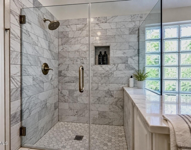 1910 W Park Place - Photo Thumbnail 16