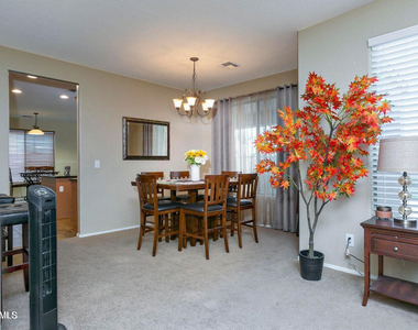 2023 W Shackleton Drive - Photo Thumbnail 18