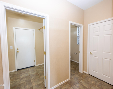 2023 W Shackleton Drive - Photo Thumbnail 21