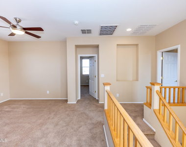 2023 W Shackleton Drive - Photo Thumbnail 36