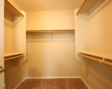 40435 N Acadia Court - Photo Thumbnail 8