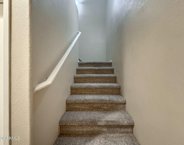 2727 N Price Road - Photo Thumbnail 3