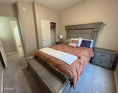 2727 N Price Road - Photo Thumbnail 13