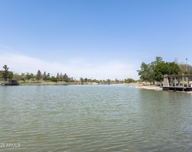 2727 N Price Road - Photo Thumbnail 32