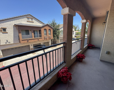 2727 N Price Road - Photo Thumbnail 18