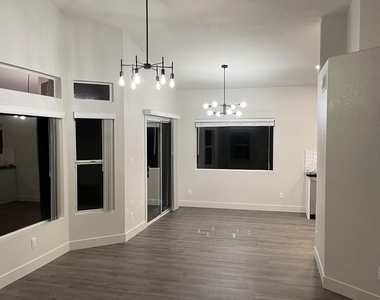 1539 E Beacon Drive - Photo Thumbnail 14