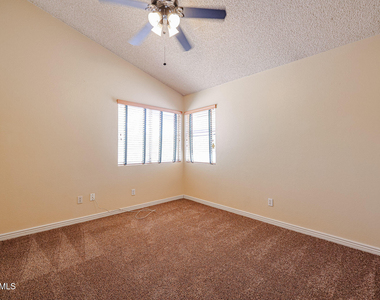 5727 W Villa Maria Drive - Photo Thumbnail 19