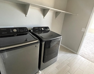 9430 E Sector Drive - Photo Thumbnail 1