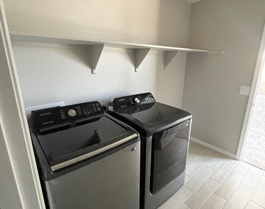 9430 E Sector Drive - Photo Thumbnail 2