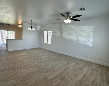 2861 N Rosa Lane - Photo Thumbnail 1