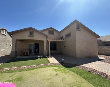 2861 N Rosa Lane - Photo Thumbnail 15