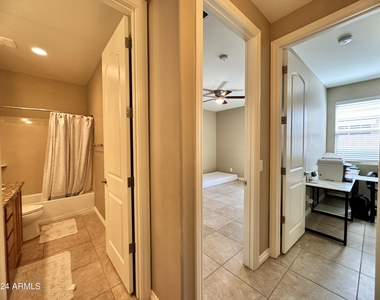 172 E Crescent Place - Photo Thumbnail 8