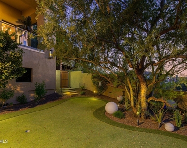 13412 N 14th Place - Photo Thumbnail 63