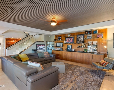 13412 N 14th Place - Photo Thumbnail 23