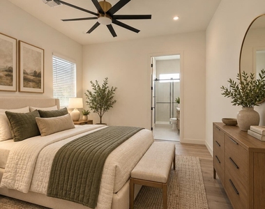 826 W 12th Street - Photo Thumbnail 36