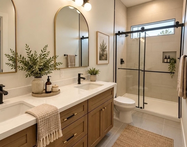 826 W 12th Street - Photo Thumbnail 29
