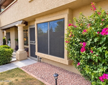 5704 E Aire Libre Avenue - Photo Thumbnail 1