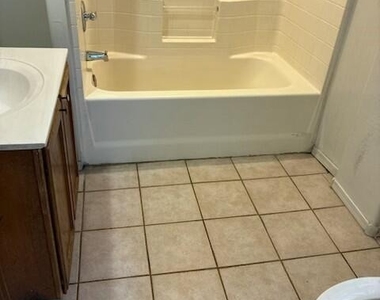 1502 E Pierce Street - Photo Thumbnail 1