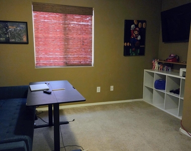 45317 W Desert Garden Road - Photo Thumbnail 7