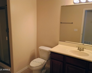 3330 S Gilbert Road - Photo Thumbnail 11
