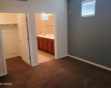 3330 S Gilbert Road - Photo Thumbnail 5