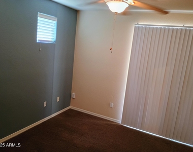 3330 S Gilbert Road - Photo Thumbnail 4