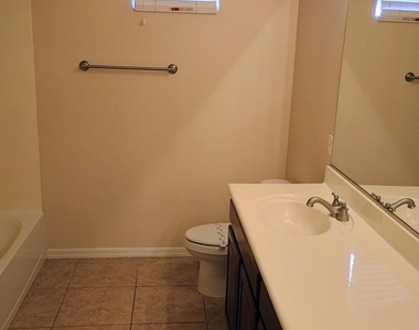 3330 S Gilbert Road - Photo Thumbnail 6