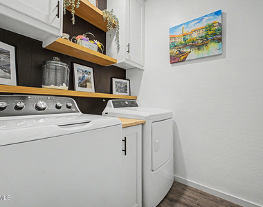 42097 W Lunar Street - Photo Thumbnail 18