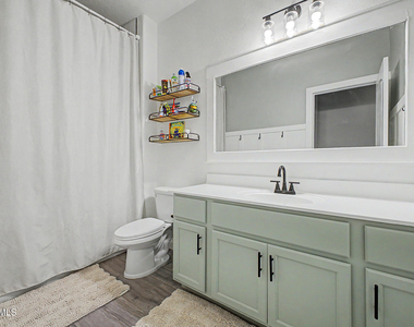 42097 W Lunar Street - Photo Thumbnail 5