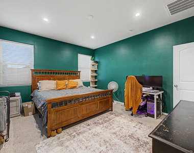 42097 W Lunar Street - Photo Thumbnail 6