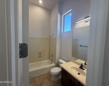1953 W Eastman Court - Photo Thumbnail 29