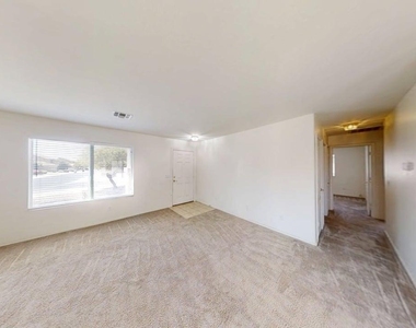 22932 W Morning Glory Street - Photo Thumbnail 2