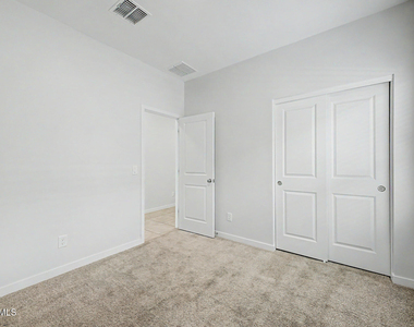 7922 W Sands Road - Photo Thumbnail 12