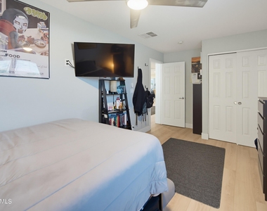 4109 N 34th Street - Photo Thumbnail 13