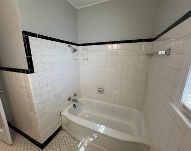 3105 W Park Place - Photo Thumbnail 12