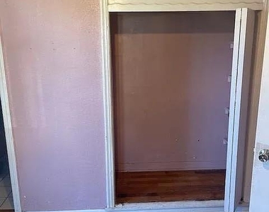 212 Se 41st Street - Photo Thumbnail 8