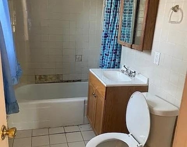 212 Se 41st Street - Photo Thumbnail 5