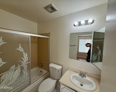 14806 N Yerba Buena Way - Photo Thumbnail 11