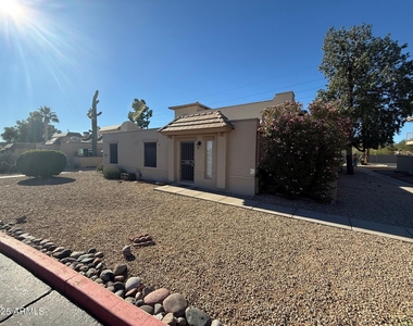 14806 N Yerba Buena Way - Photo Thumbnail 2