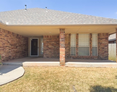 1633 Sw 32nd Street - Photo Thumbnail 3